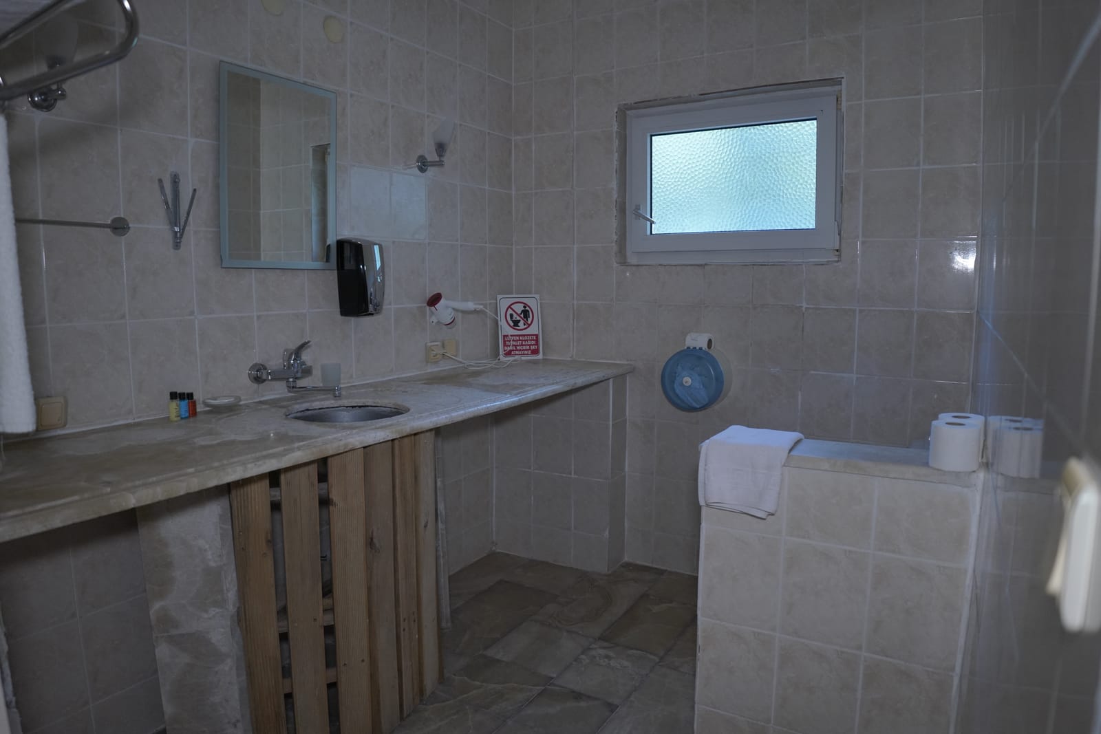 Doğal taş kaplama banyo